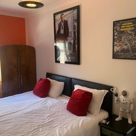 Southsea Royale James Bond 3 Bed Cool Penthouse, Seafront Parking Portsmouth Kültér fotó