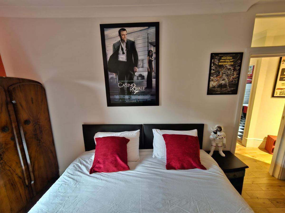 Southsea Royale James Bond 3 Bed Cool Penthouse, Seafront Parking Portsmouth Kültér fotó